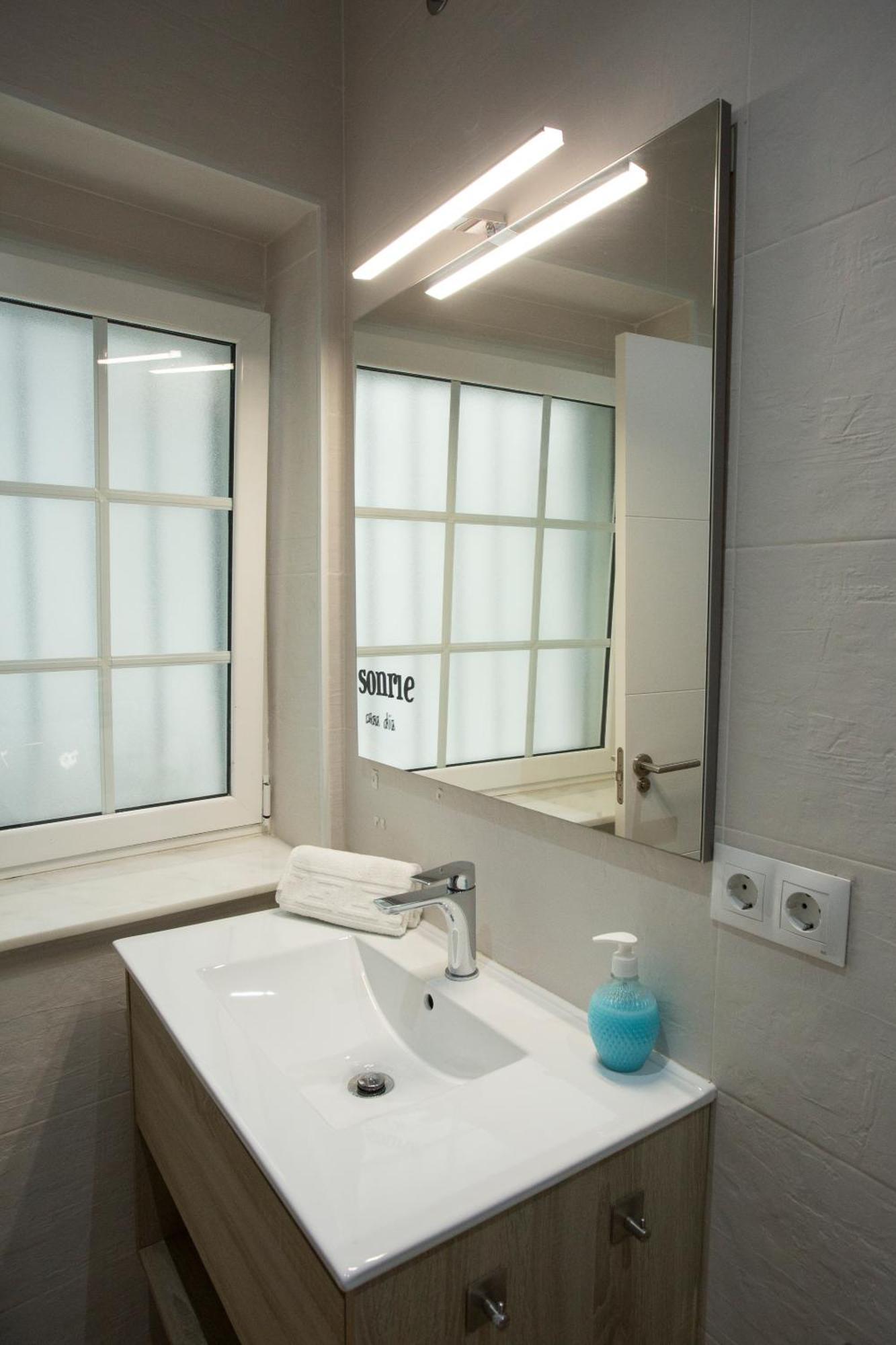 Wish Suite Cervantes 세비야 외부 사진