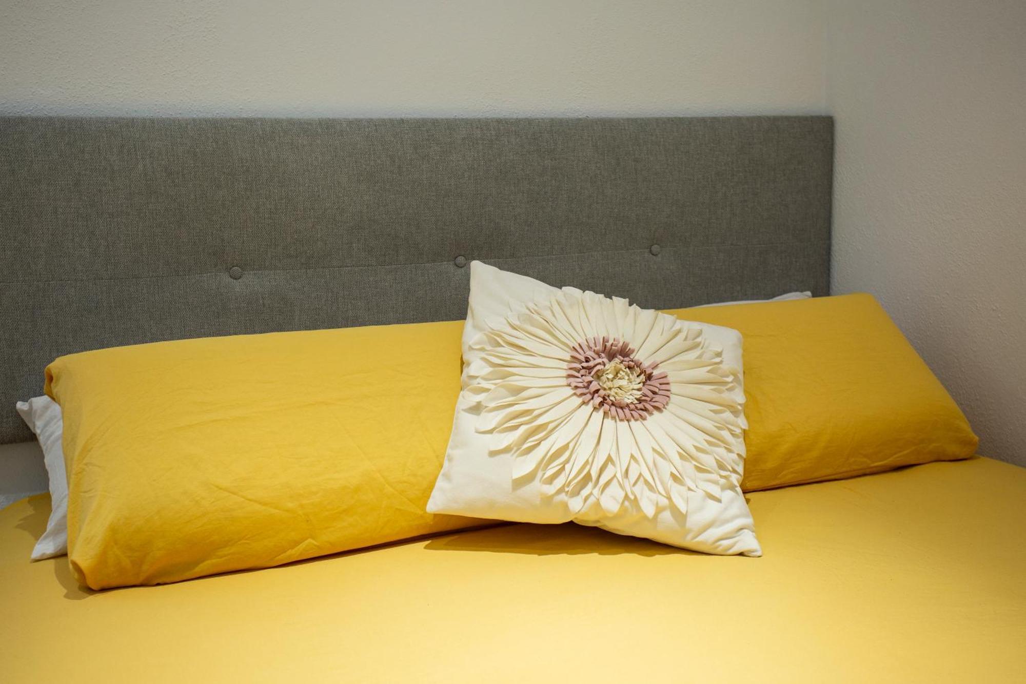 Wish Suite Cervantes 세비야 외부 사진